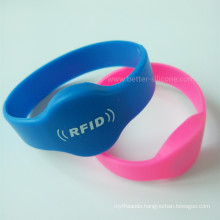 Hf Chip 13.56MHz I-Code2 Silicone RFID Wristband for Access Control